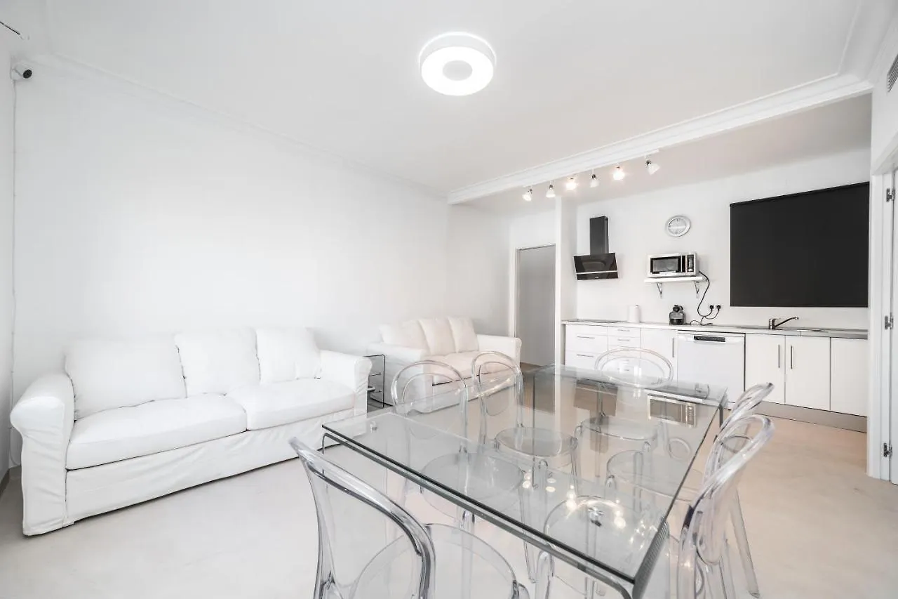 Granvia732 Apartment Barcelona